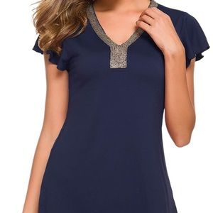 Women’s beaded V neck tunic top Medium